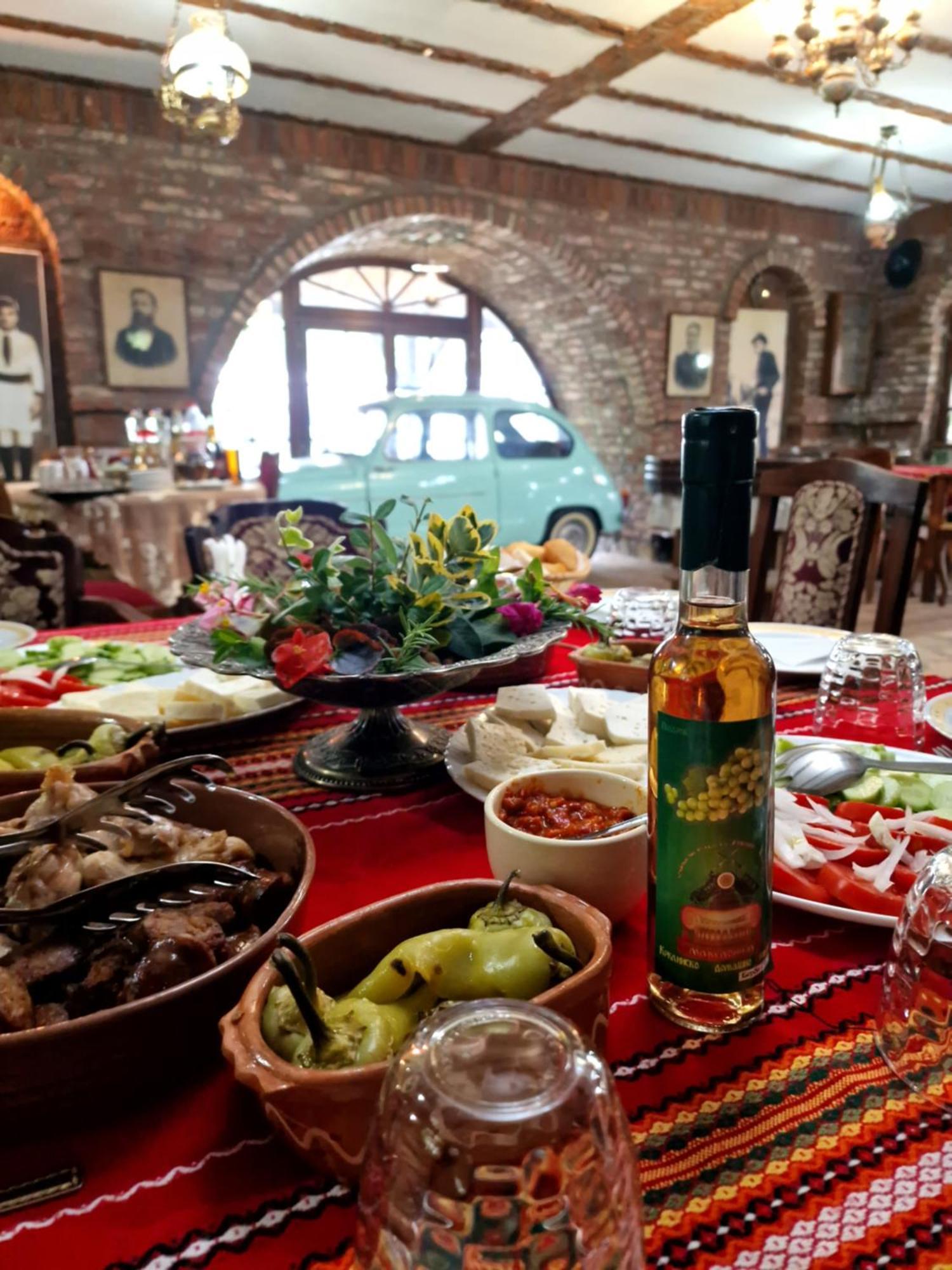 Apartment In Antique Museum Filip 비톨라 외부 사진